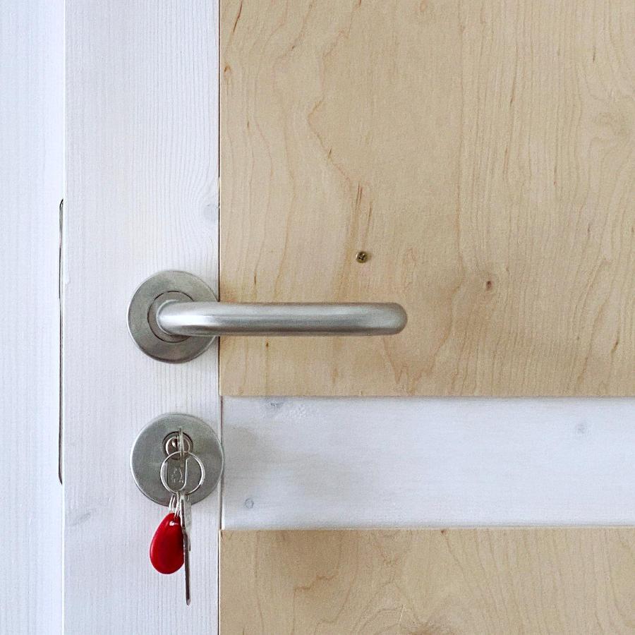 3 Kolory - Pokoje W Mieszkaniu Wspoldzielonym Warsaw Ngoại thất bức ảnh