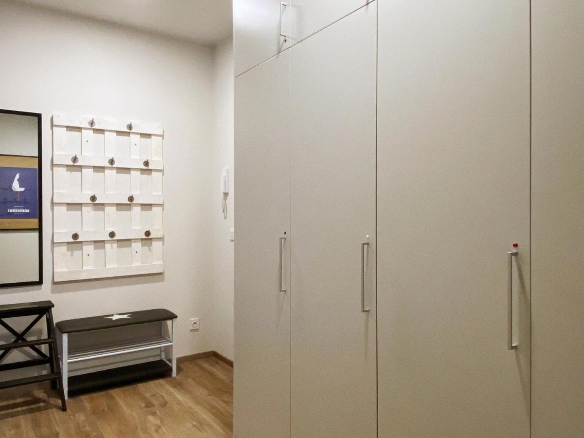 3 Kolory - Pokoje W Mieszkaniu Wspoldzielonym Warsaw Ngoại thất bức ảnh