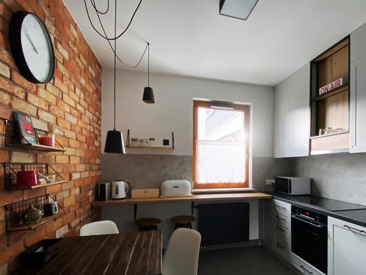 3 Kolory - Pokoje W Mieszkaniu Wspoldzielonym Warsaw Ngoại thất bức ảnh
